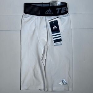 NWT Adidas Men/Boy’s White Techfit Base Compression Shorts Size XXS